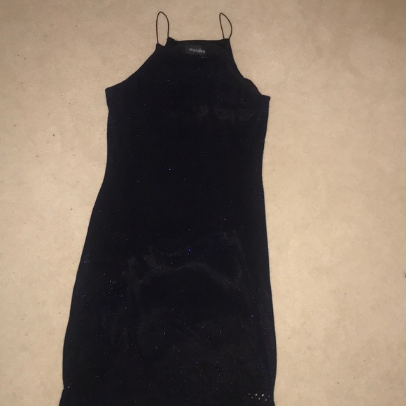 Beautiful glitter halter dress - Picture 1 of 5